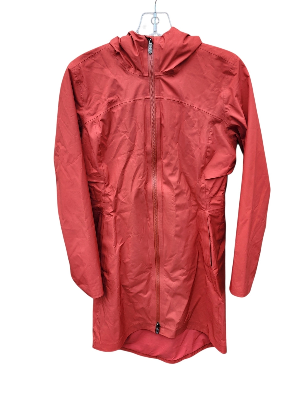 Lululemon Rain Rebel Jacket In Cayenne sz 4
